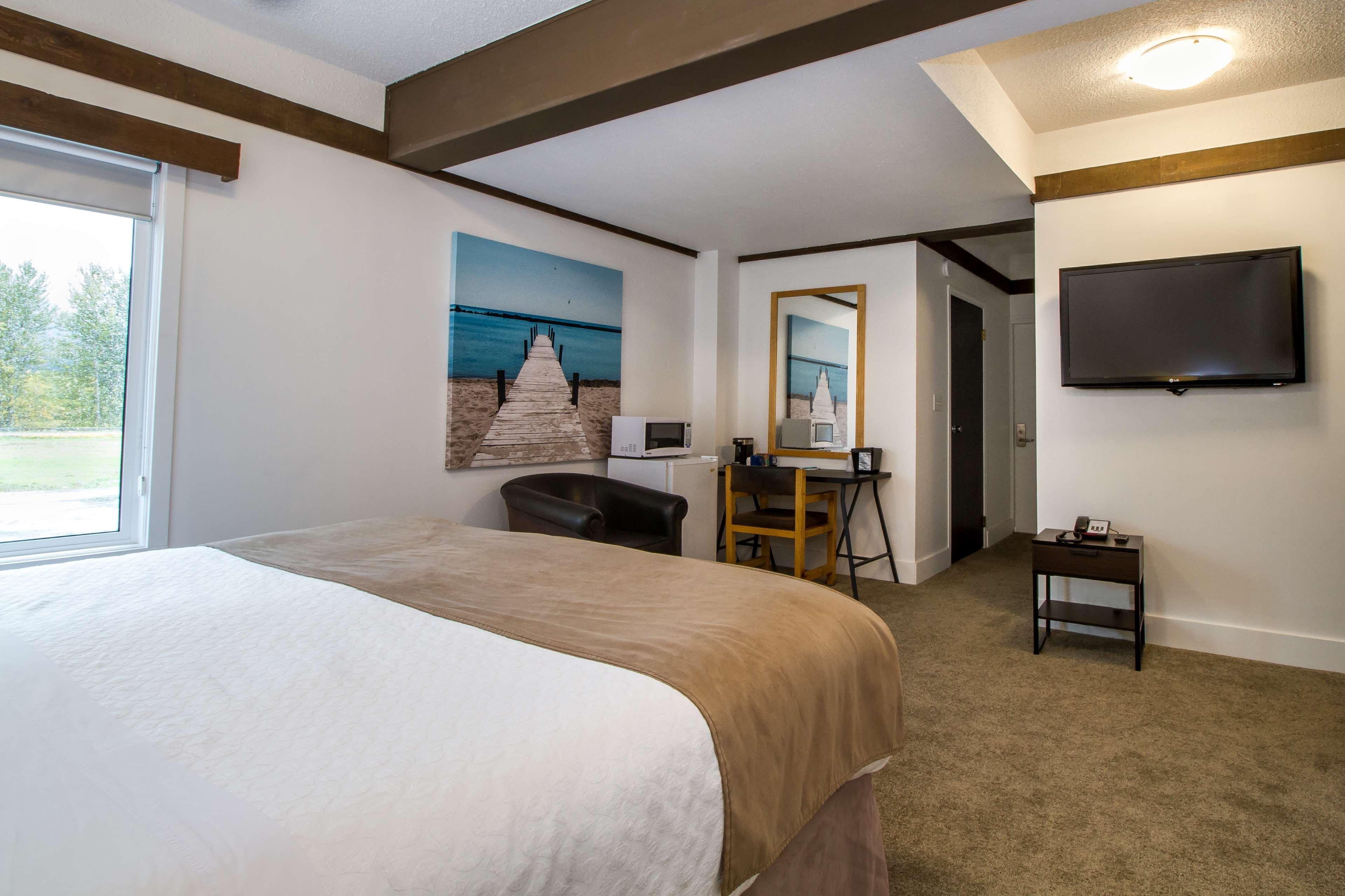 Stoke Hotel Surestay Collection By Best Western Revelstoke Luaran gambar