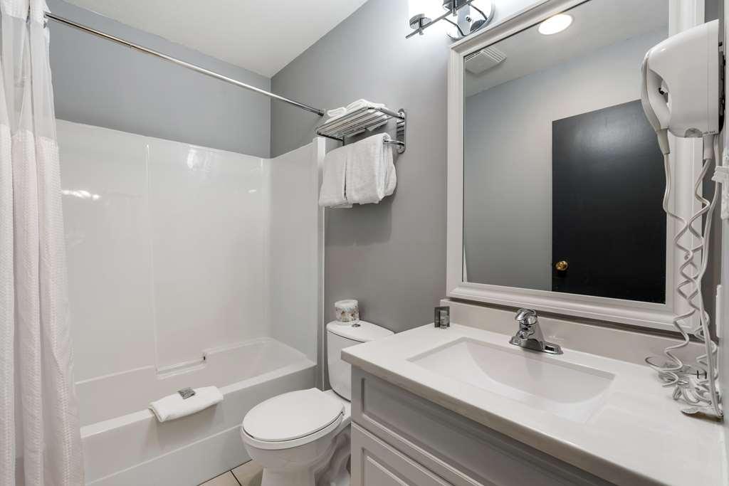 Stoke Hotel Surestay Collection By Best Western Revelstoke Bilik gambar