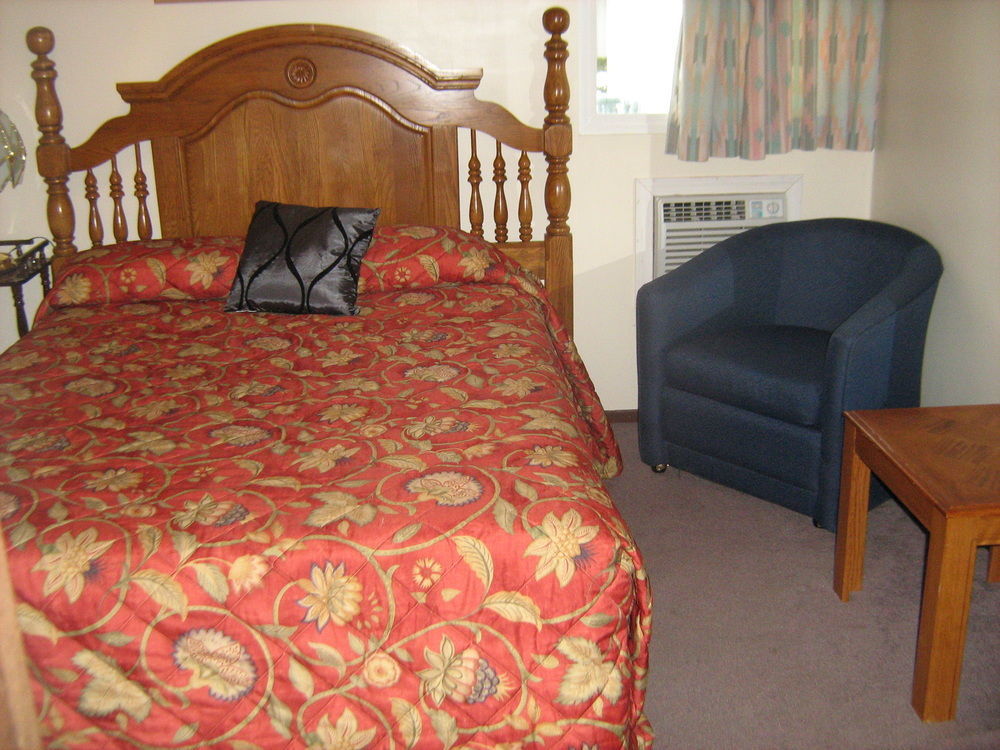 Stoke Hotel Surestay Collection By Best Western Revelstoke Luaran gambar